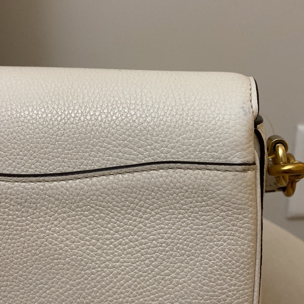 Coach Cream Leather Crossbody Bag with Gold Hardware - Picture 9 of 11